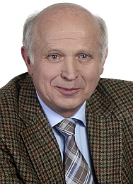 Dr. Wilhelm Kösters, Vorstandsmitglied der Tierärztekammer Niedersachsen